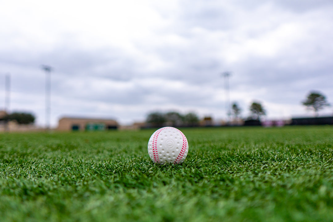 2.6oz|9inch|45ft| Seam Baseball